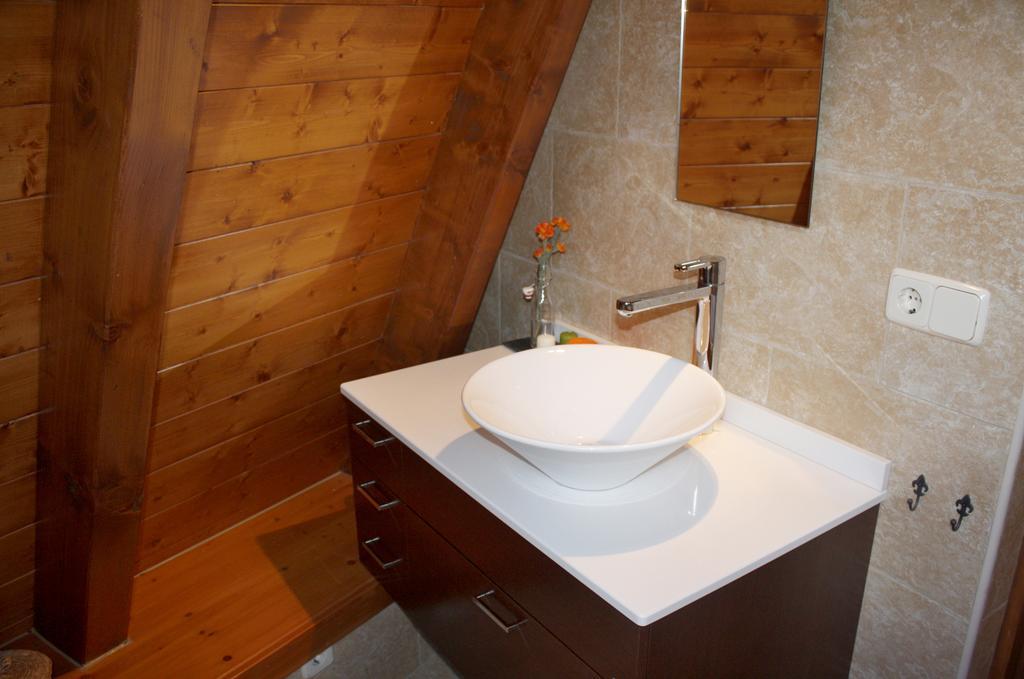 Apartamentos Valle De Aran Mont Kültér fotó
