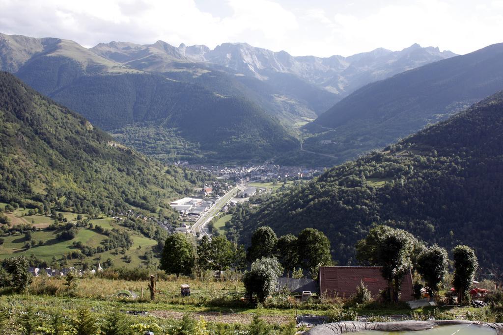 Apartamentos Valle De Aran Mont Kültér fotó