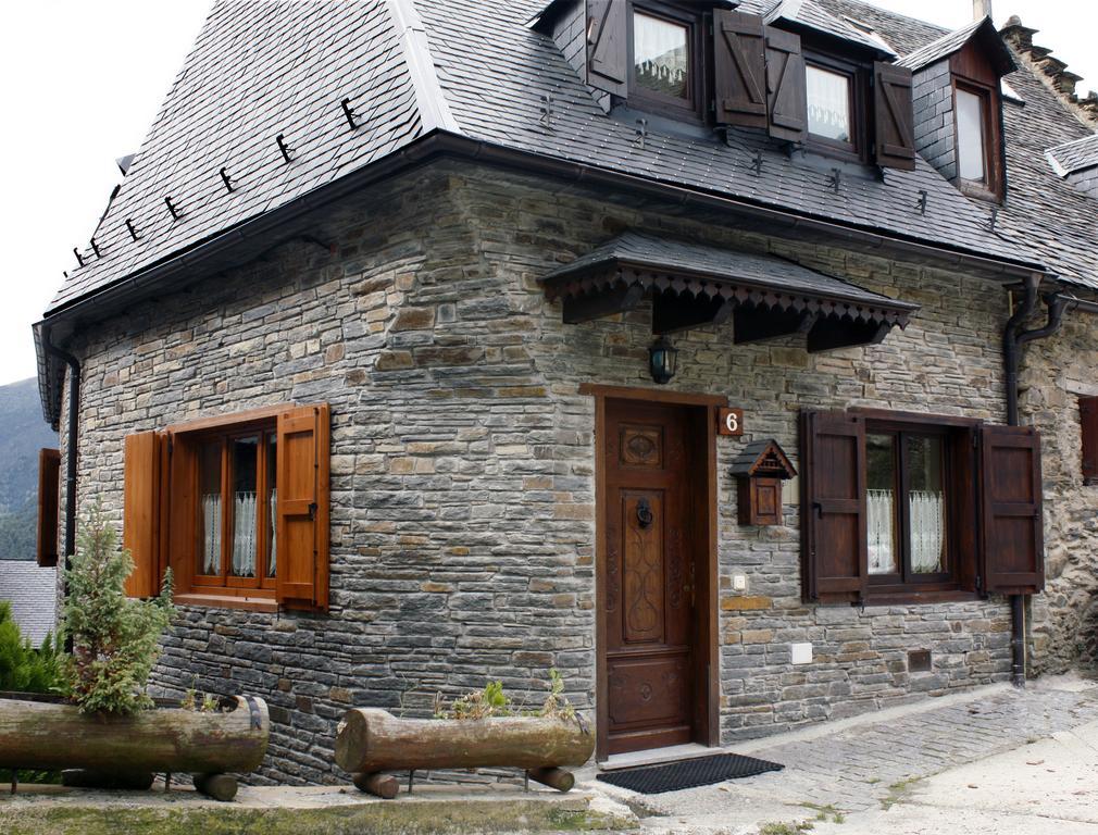 Apartamentos Valle De Aran Mont Kültér fotó